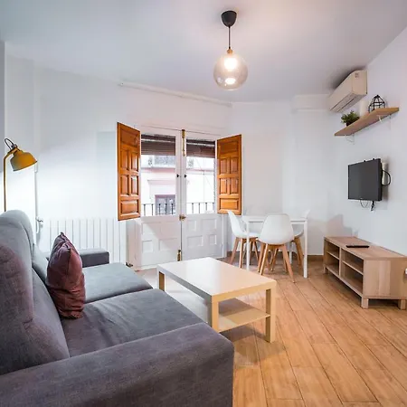 Cerca De La Alhambra Y El Albaicin Qh Centro 아파트