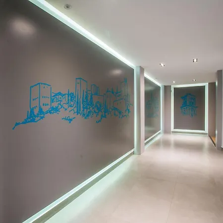 Cerca De La Alhambra Y El Albaicin Qh Centro 아파트 *