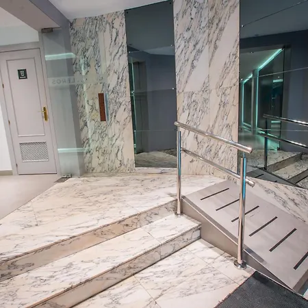 Cerca De La Alhambra Y El Albaicin Qh Centro 아파트