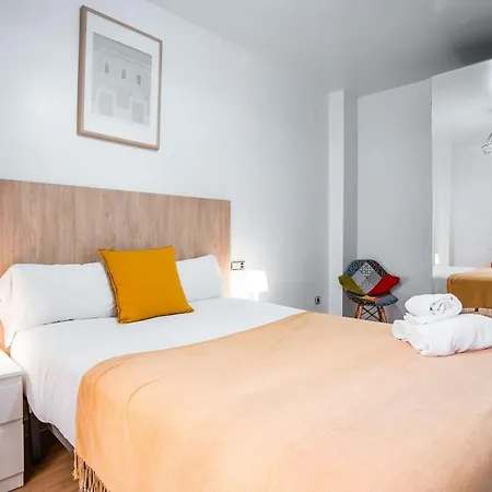 - En El Corazon De - Qh Centro Apartment